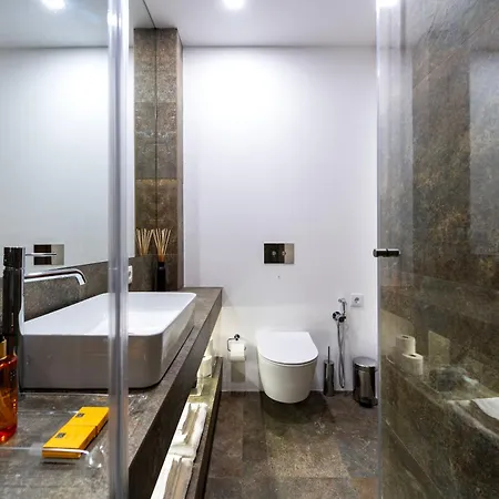 Premium River View Ii *